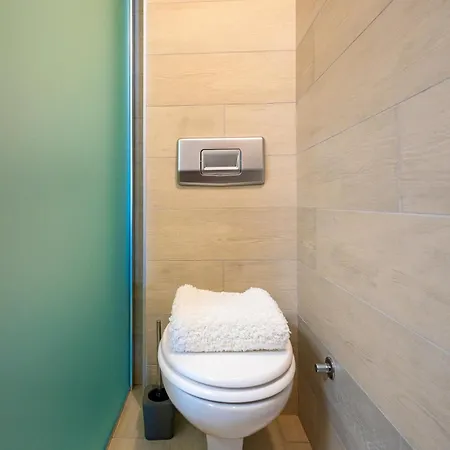 Alpesi faház Eco House Cive Žrnovo